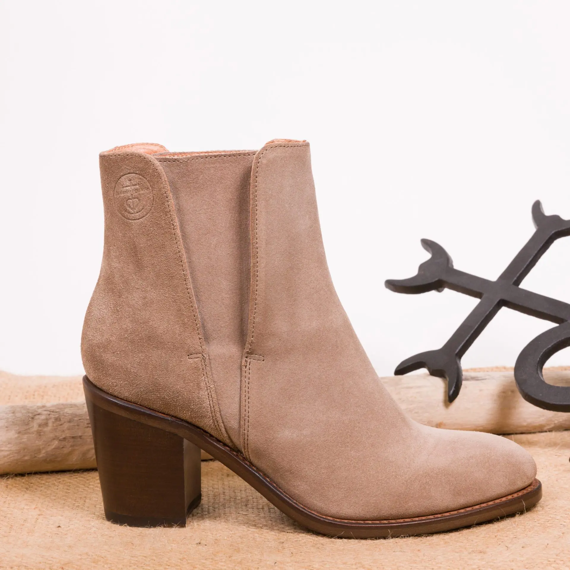 Women's suede low boot Ref LISE taupe - Image 2
